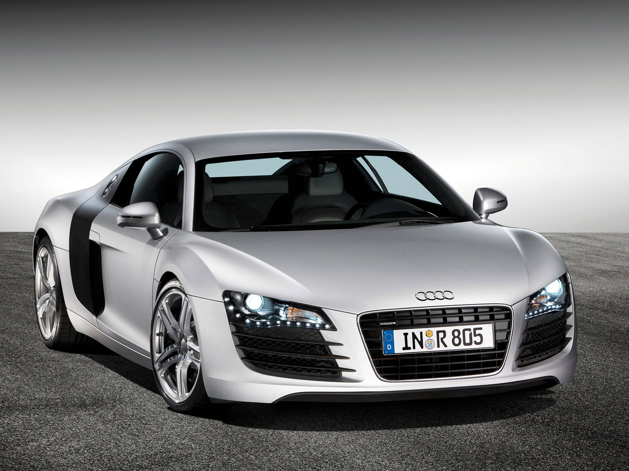 audi-r8-3-1280.jpg