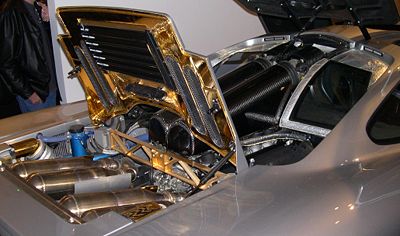 400px-1996_mclaren_f1_engine.jpg