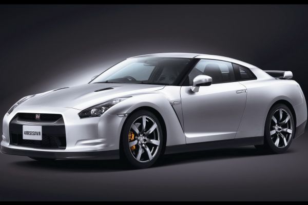 nissan-gt-r.jpg