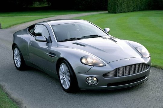 aston-martin-vanquish2