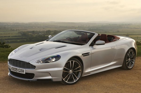 Aston Martin DBS V12 Volante