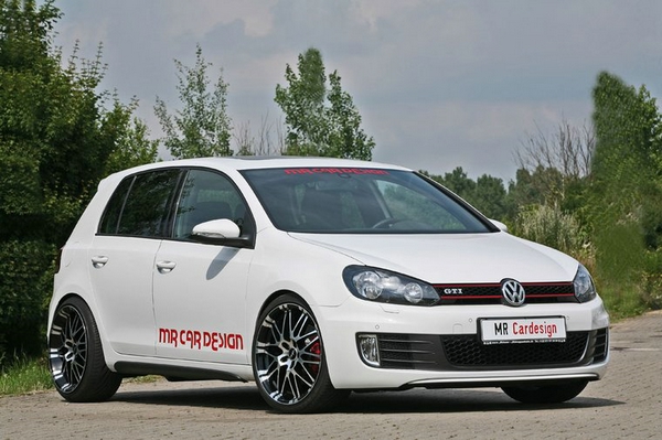 VW Golf GTI MR CarDesign