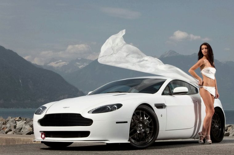 Aston Martin V8 Vantage